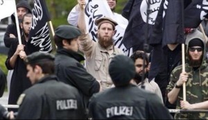 دستگیری دو آلمانی به جرم پشتیبانی از داعش